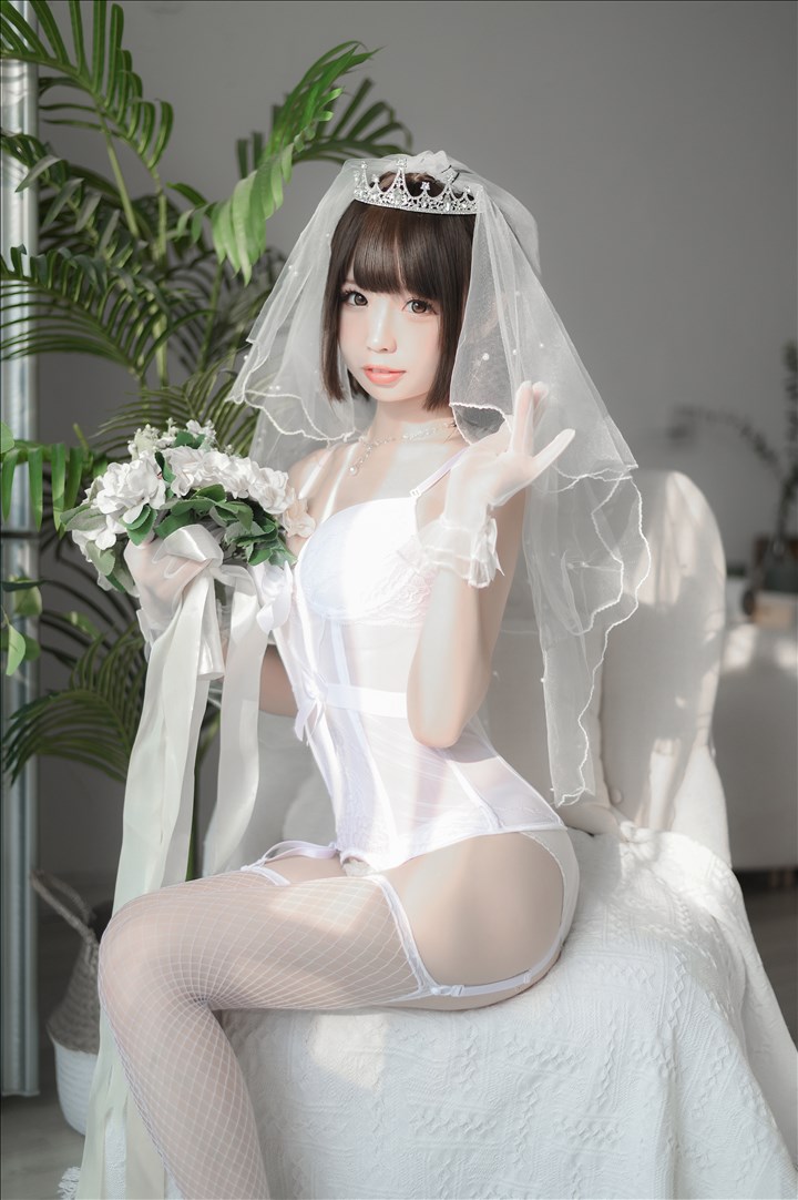 人气Coer@十万珍吱伏特（香川澪）- 花嫁[42P-593.1M]推荐预览图